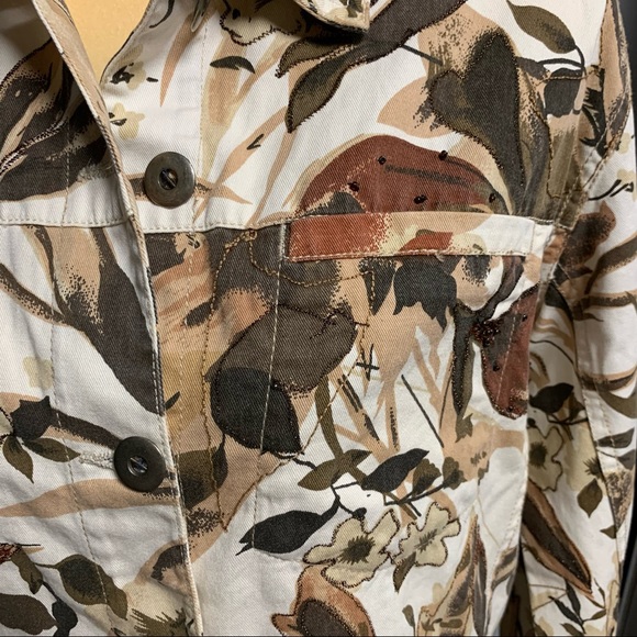 CHICO’s DESIGN FLORAL BEADED  EARTH TONE COLOR JACKET SIZE 1/M8 - Picture 11 of 12